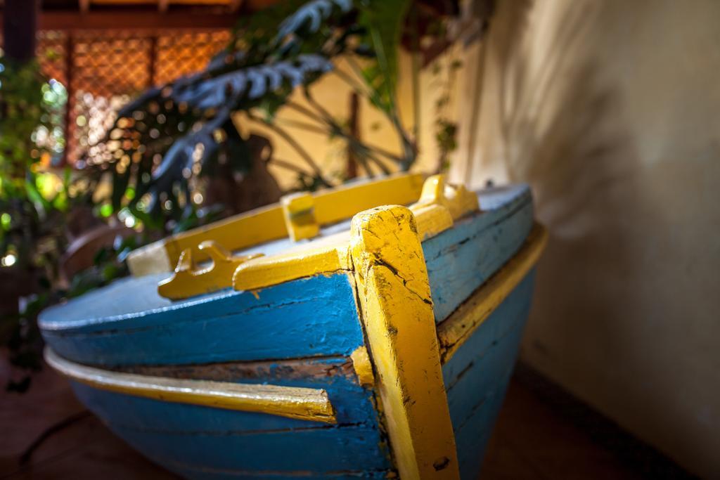 Hotel Fiore Di Maggio Villasimius Buitenkant foto