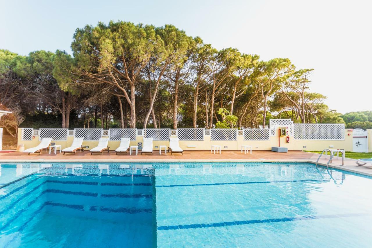 Hotel Fiore Di Maggio Villasimius Buitenkant foto