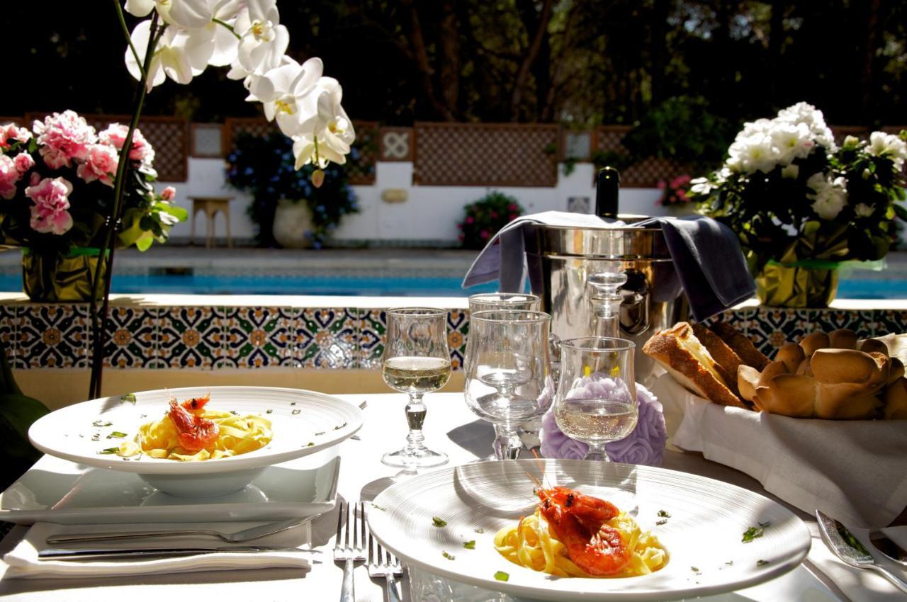 Hotel Fiore Di Maggio Villasimius Buitenkant foto